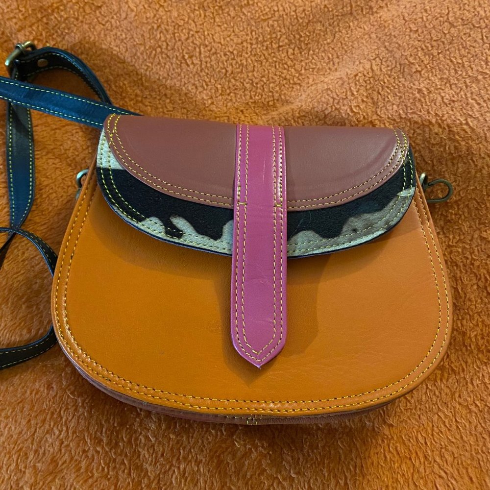 ALL LEATHER CROSS BODY ORANGE, RUST, WITH COWHIDE PATTERN
